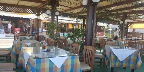Roma Restaurant
