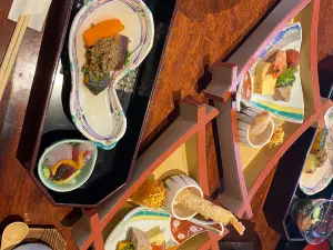 無限堂 秋田駅前