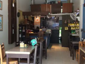 Coffee Bar 99 (ค๊อฟฟี่บาร์99)