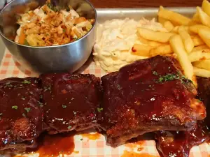 The 51st State and La Cantina Restaurant