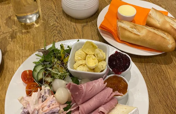 The Lodge @ Taywell Cafe