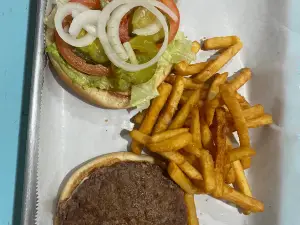 Coastal Daiquiri Bar & Grill