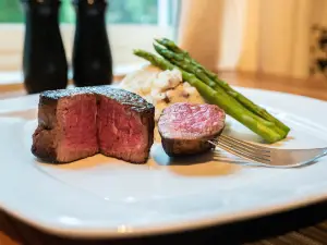 Victors Steaks Wine Seafood
