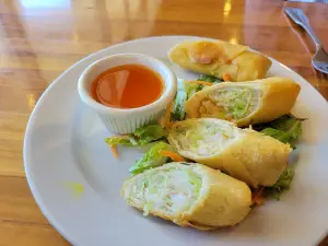 Benja's Thai & Sushi