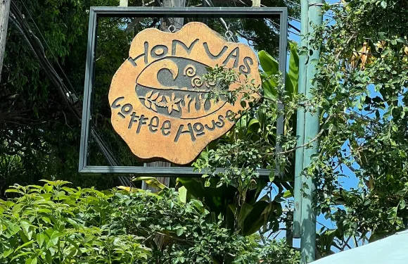 Honua's Coffee House