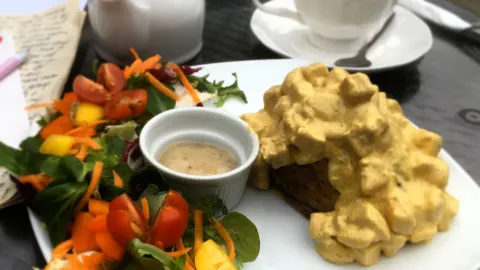 Bistro Vyshyvanka in เคนท์