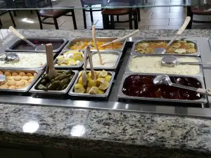 Hartz Chicken Buffet #202