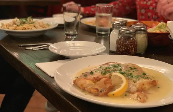 Angelo's Fairmount Tavern
