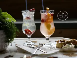 Living Sky Café