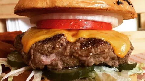 Tres Cuartos Burger Bar in 利馬