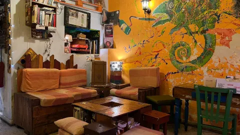 Gugar Hangout & Bar in มอลตา