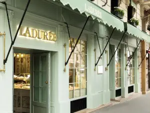 ラデュレ パリ ロワイヤル店