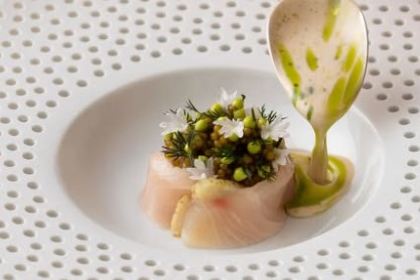 Lorenz Adlon Esszimmer