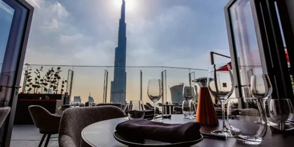 Popular Must-Visit Restaurants in Dubai