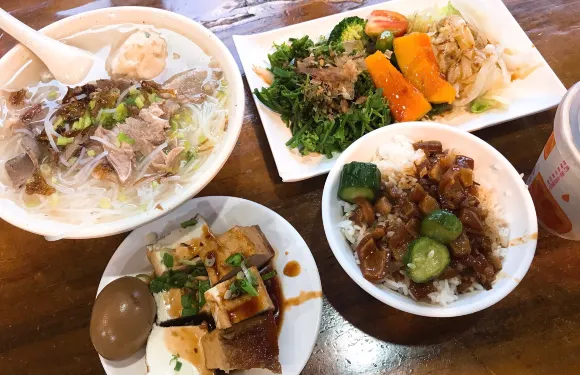 博愛街黑白切