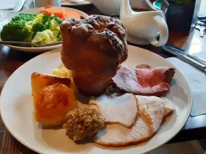 The Bowling Green
