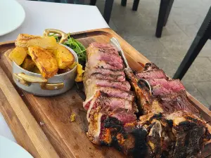L'Oster Bif & Beef Restaurant