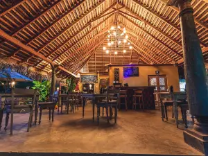 Aga Surf View & Restaurant