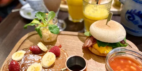 Charles Sandwiches