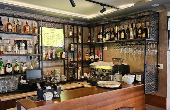 Vladaj16 Bar
