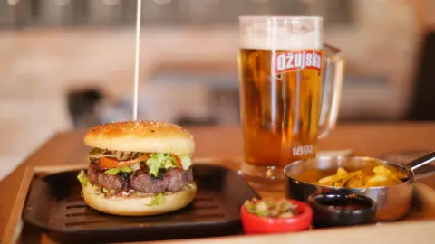 Ozujsko Pub Zaobilaznica in Pula