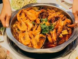 冒菜王婆大虾(元城街店)