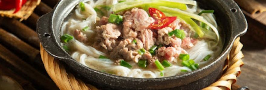 MẸT Vietnamese restaurant & Vegetarian Food 3