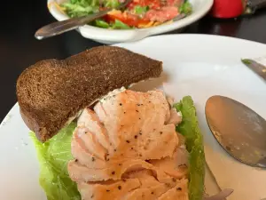Crane & Pelican Cafe