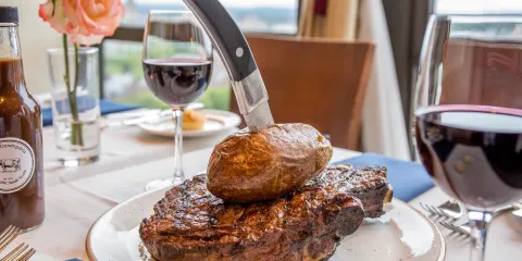 John Davenport's At Omni New Haven