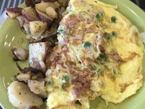 The Nook Breakfast & Lunch