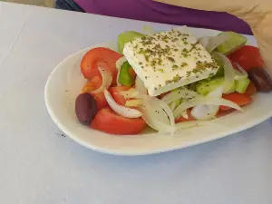 Annita's Taverna