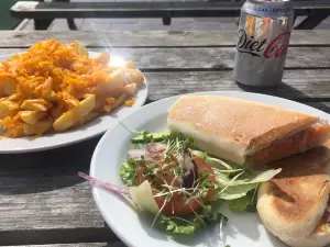 Breakwater Country Park Cafe