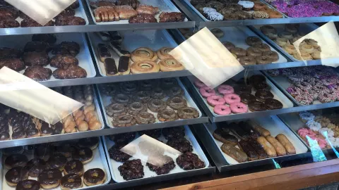 Heavenly Donuts in レディング