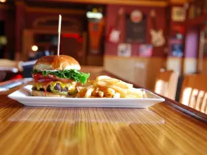 Village Tavern | Bar & grill