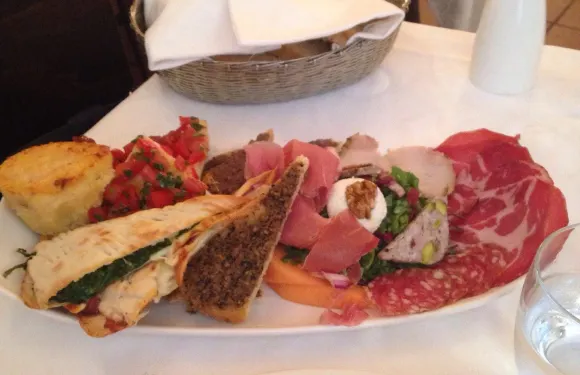 La Taverna