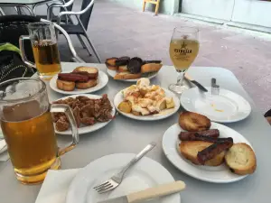 La Esquinica