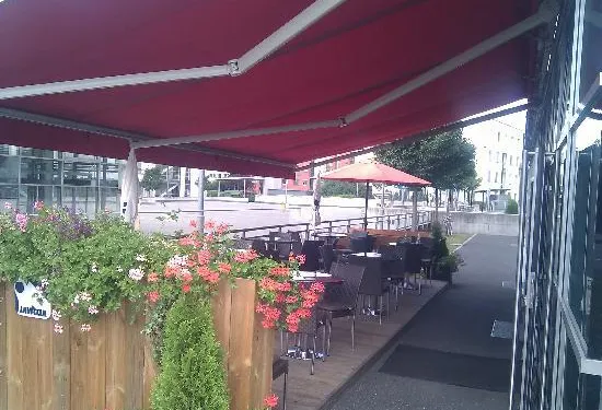 Cafe M2