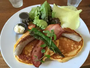Coppice Garden Green & Cafe