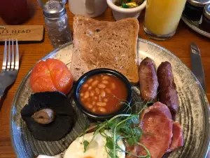 Bulls Head, Castleton