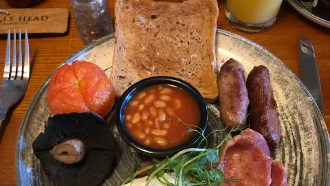 Bulls Head, Castleton in Castleton
