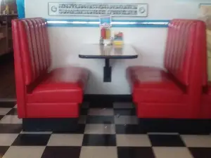 Blue Ribbon Diner