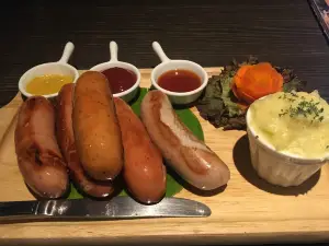Mont Calzone Bangkok