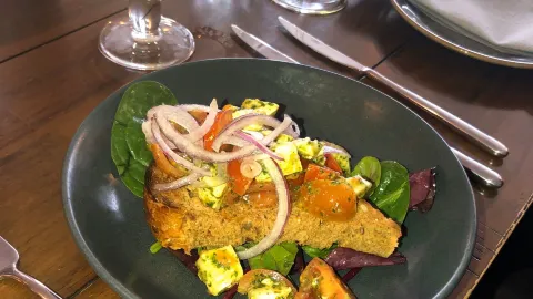 Vercelli Italian Restaurant in 赫克瑟姆