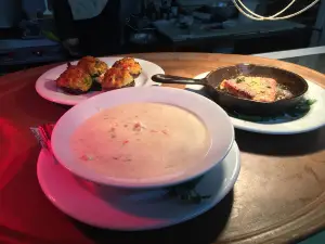 Woody's Steakhouse