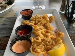 19 North Seafood and Grill