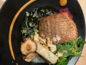 DISH Restaurant