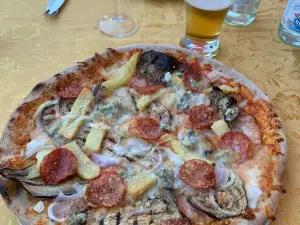 Pizzeria San Quirico - Caffe Pizza Cucina
