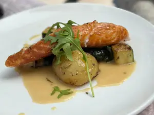 Restaurant Lipa, Mediterranean Kitchen & Bar