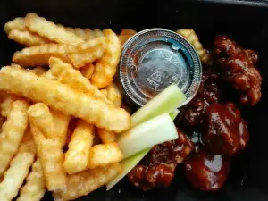 Zaxbys Chicken Fingers & Buffalo Wings