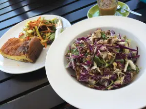 Deli Bean Cafe